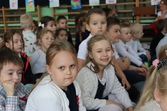 b_1024_768_0_00_images_2023_2024_WYDARZENIA_Niepodleglosc_400743920_803885321539418_434177244370338533_n